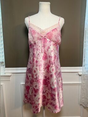 Morgan Taylor Pink Floral Chemise L Lace Trim Sheer Bust Slip Dress